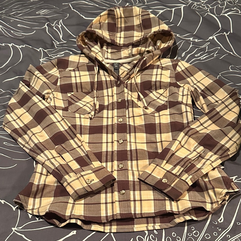 Mountain Hardwear Burgundy and Cream Plaid Shirt Going soon! Make an offer!